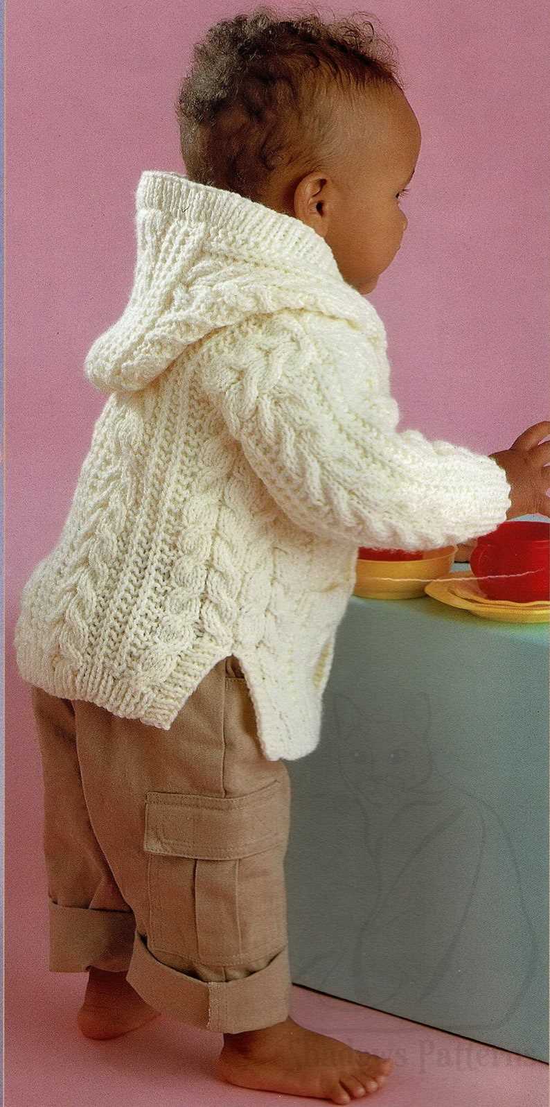 Childs hooded jacket knitting pattern