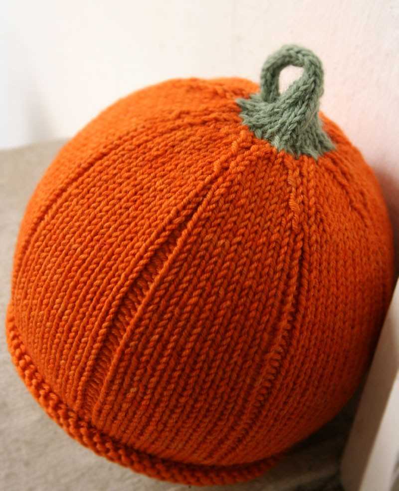 Free pumpkin hat knitting pattern