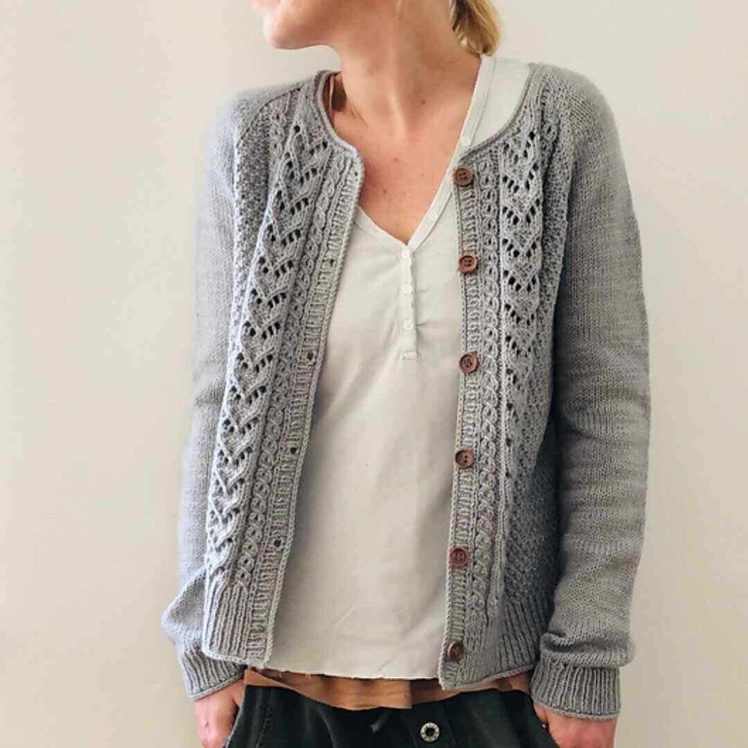 V neck cardigan knitting pattern