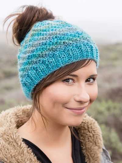 Messy bun knit hat pattern