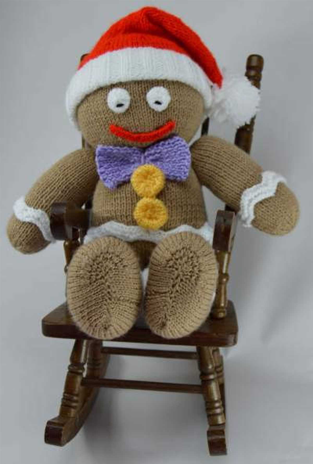 Free knitted gingerbread man pattern