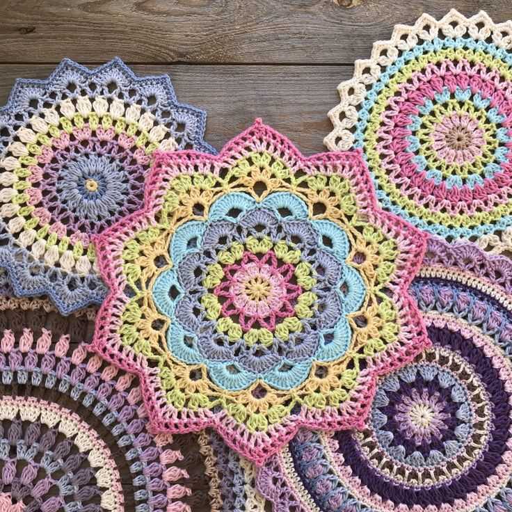 Knitted mandala patterns