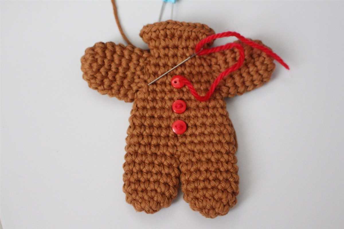 Free knitted gingerbread man pattern