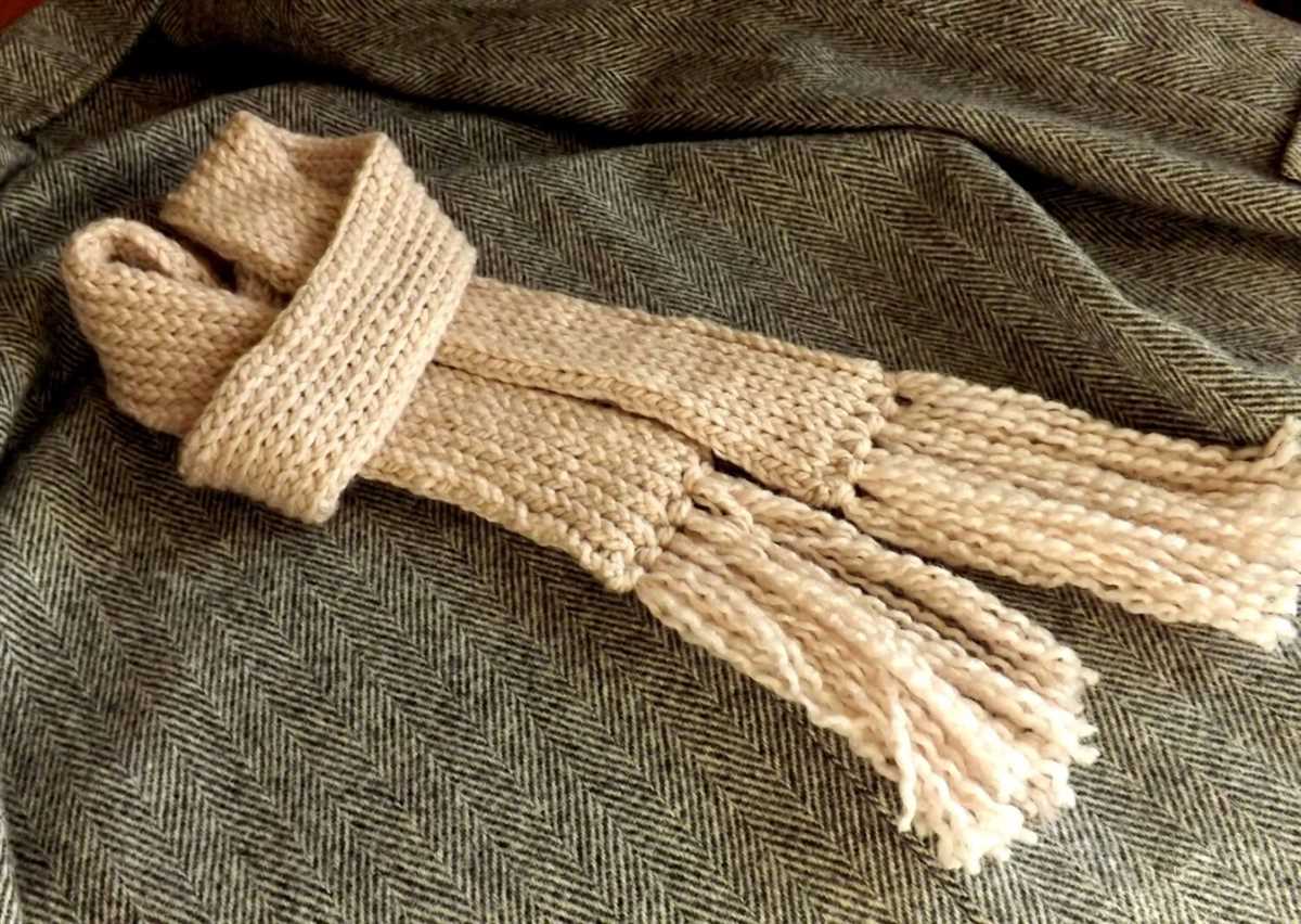 Single cable knit scarf pattern