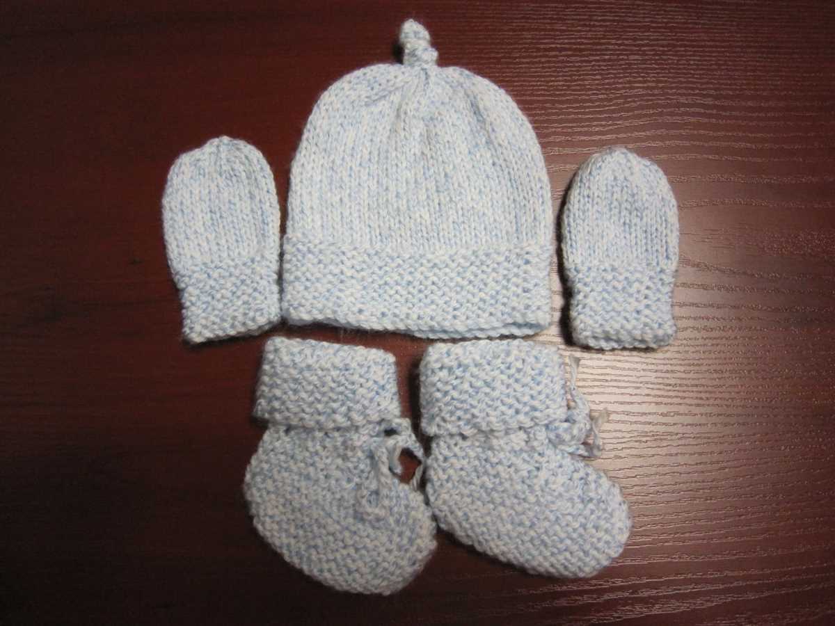 Preemie booties knitting pattern