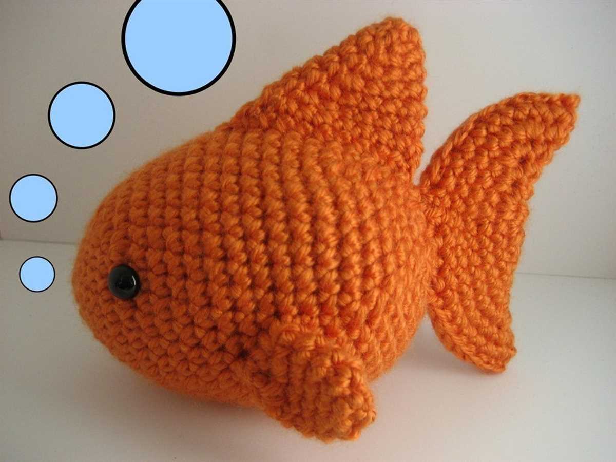 Knitted goldfish pattern