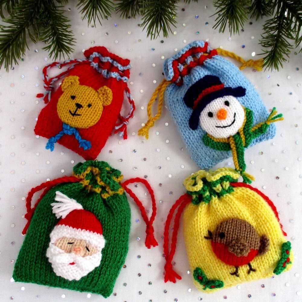 Knitting patterns for gifts at christmas