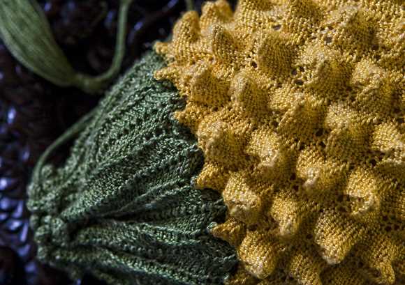 Knit fishnet pattern