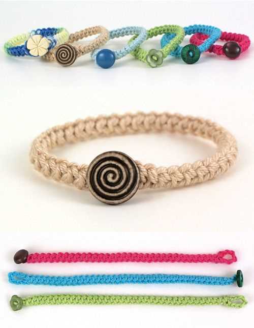 Knitted bracelet pattern