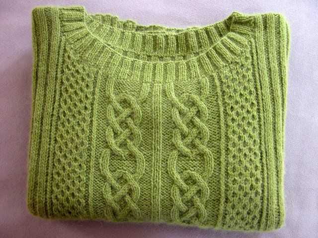 Celtic knot knitting pattern