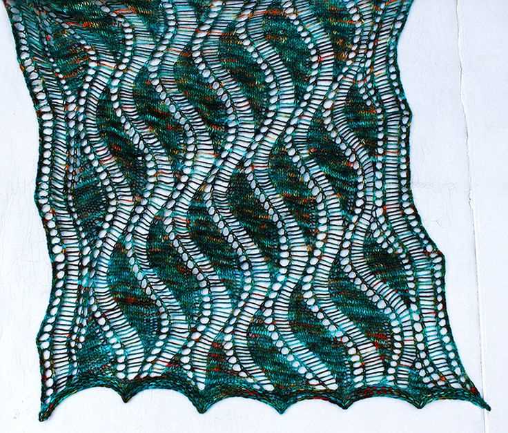 Wave scarf knitting pattern