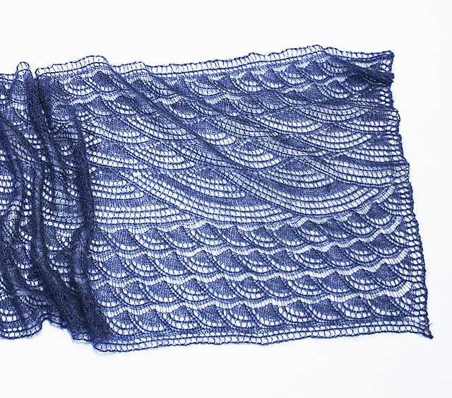 Wave shawl knit pattern