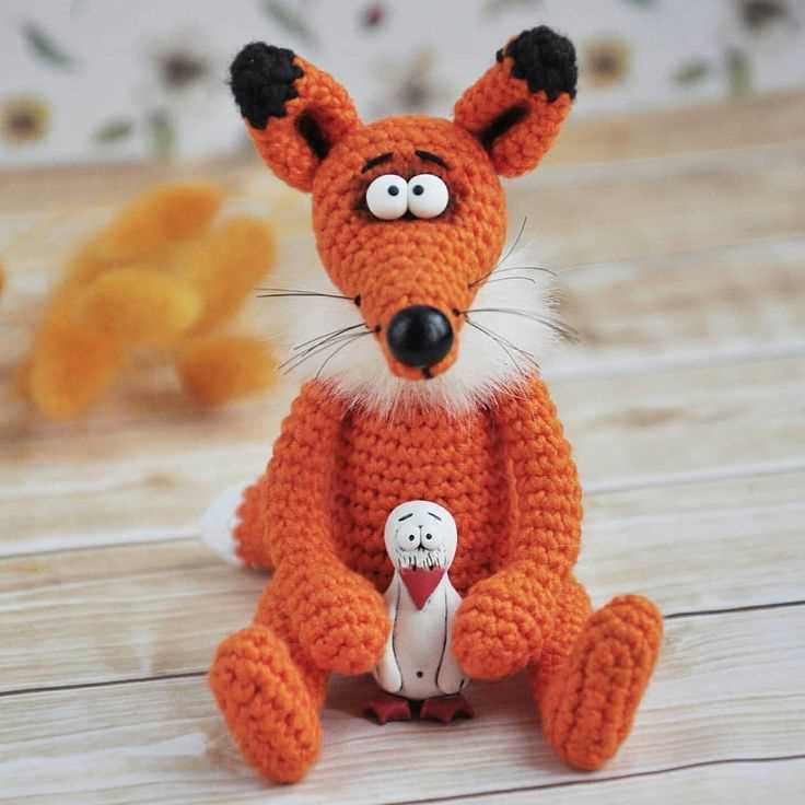 Free fox toy knitting pattern