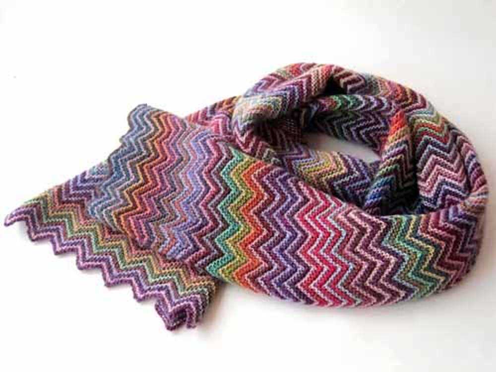 Chevron infinity scarf knitting pattern