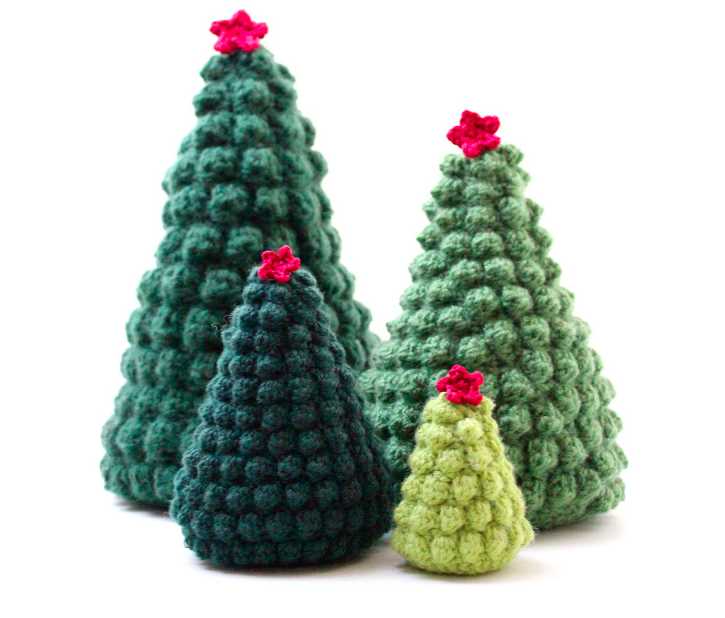 Knitted christmas tree ornaments pattern