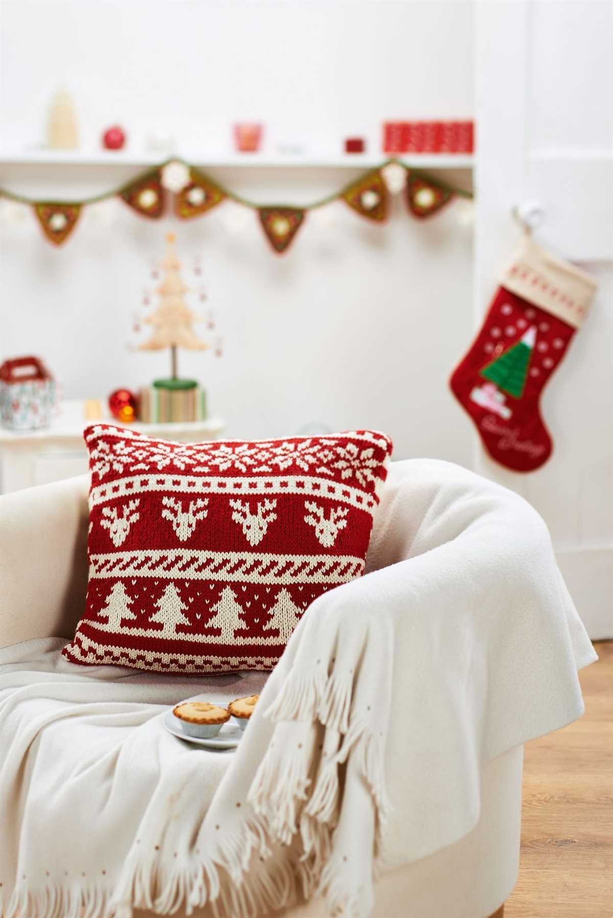 Knitted christmas cushion cover patterns