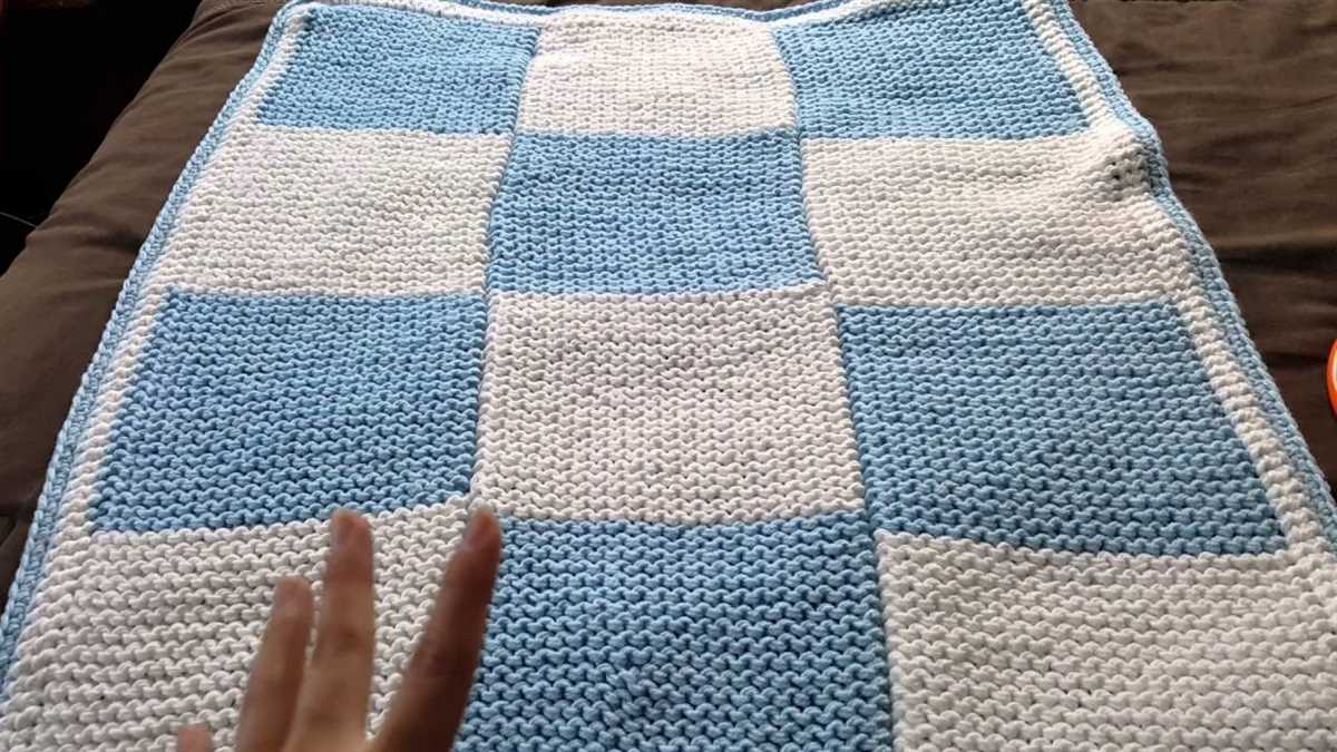 Knitting blanket pattern for beginners