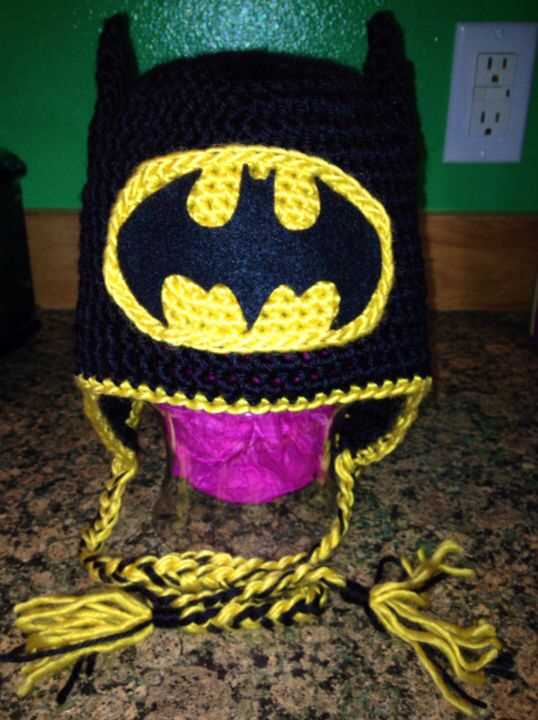 Knitted batman hat pattern