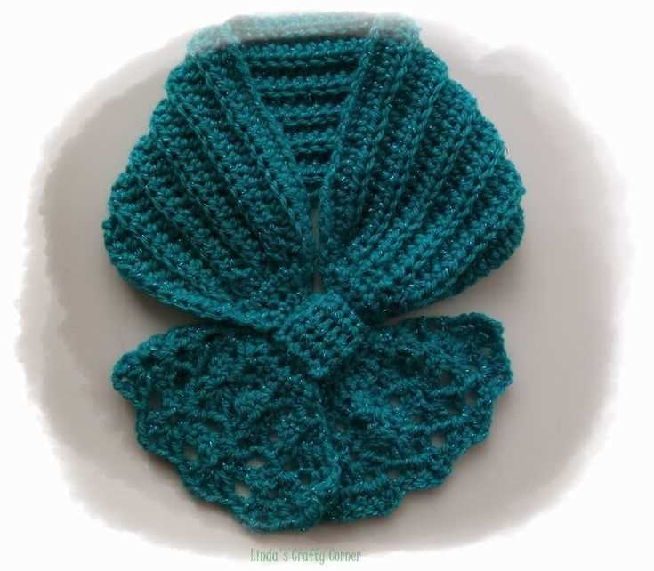 Knitted bow pattern