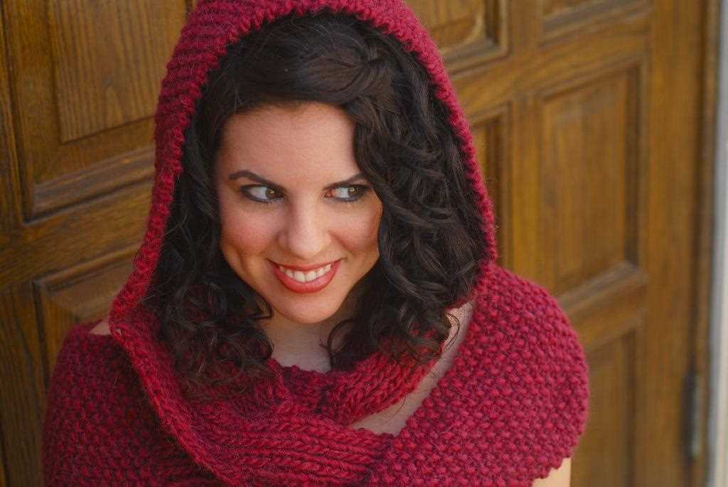 Easy hooded scarf free knitting pattern