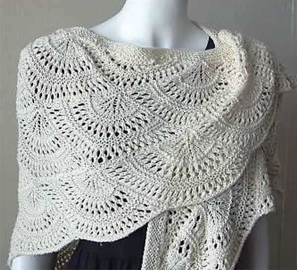 Fan shawl knitting pattern