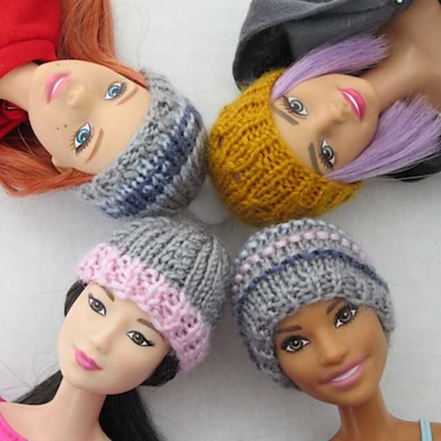 Knitted barbie hat pattern