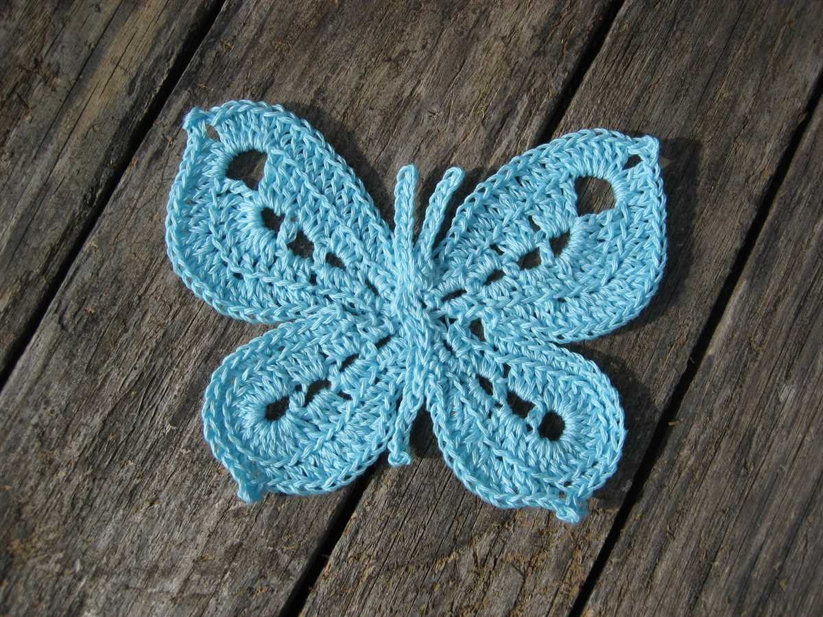 Large butterfly knitting pattern